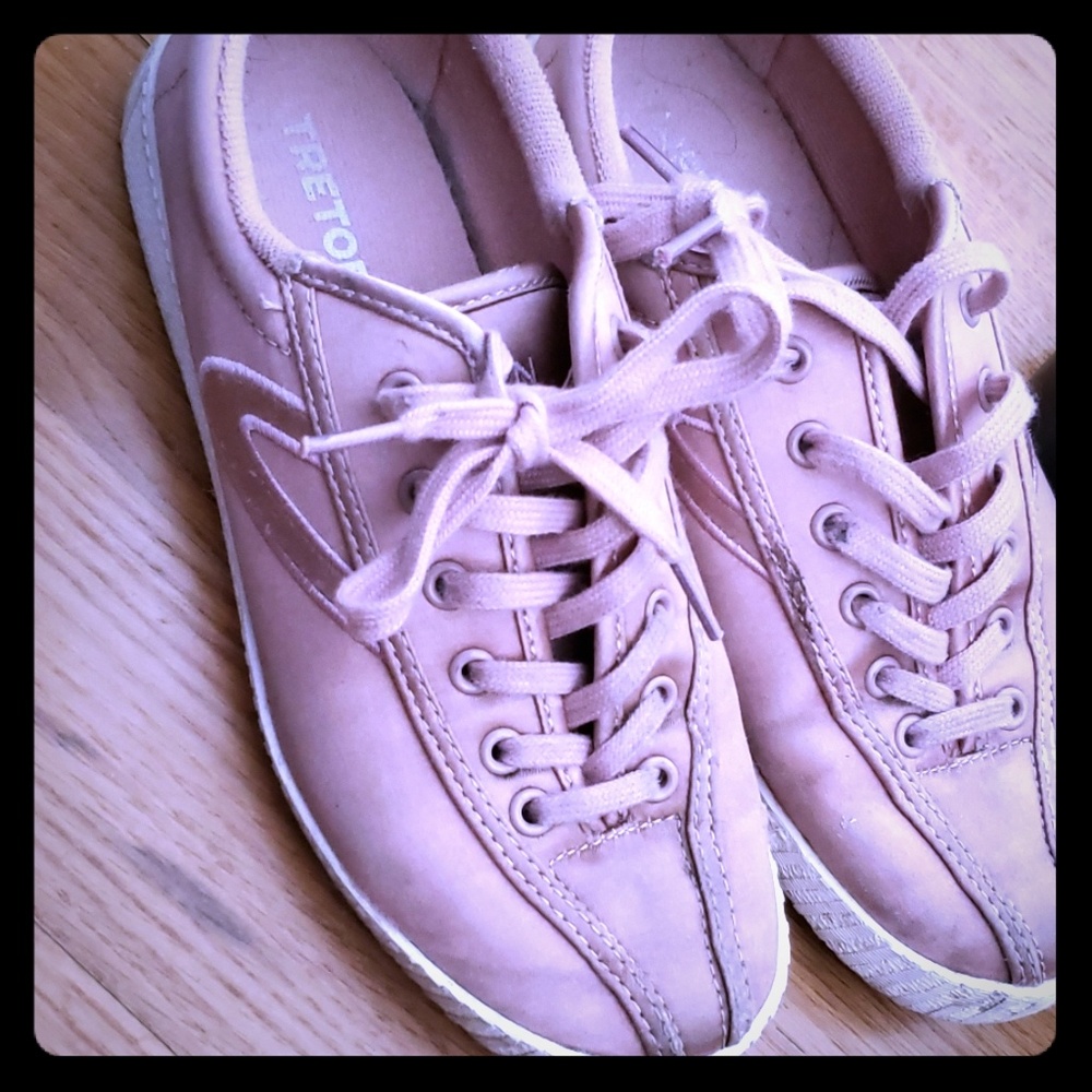 Shoes pink tretorn